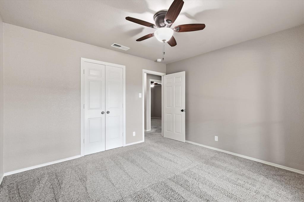 1100 Yorkshire Drive Property Photo 23