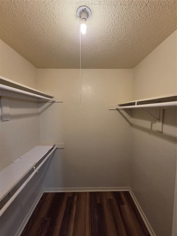 1014 Harbor Lakes Drive Property Photo 13