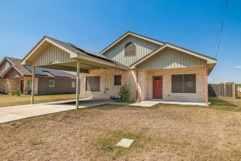 1806 S 5th Property Photo 1