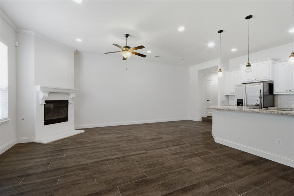 4818 Empire Way Property Photo 11