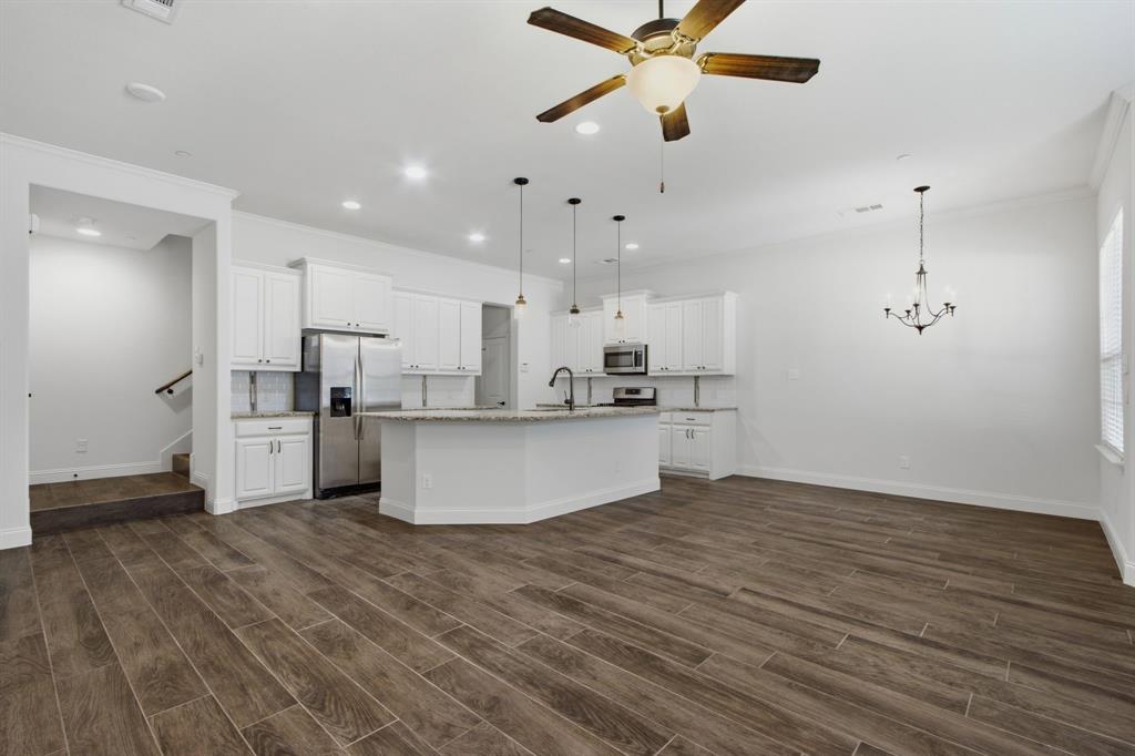 4818 Empire Way Property Photo 13