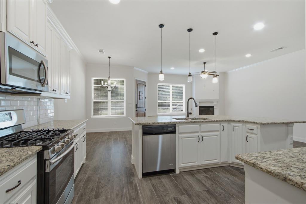 4818 Empire Way Property Photo 15