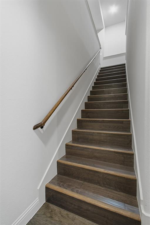 4818 Empire Way Property Photo 21