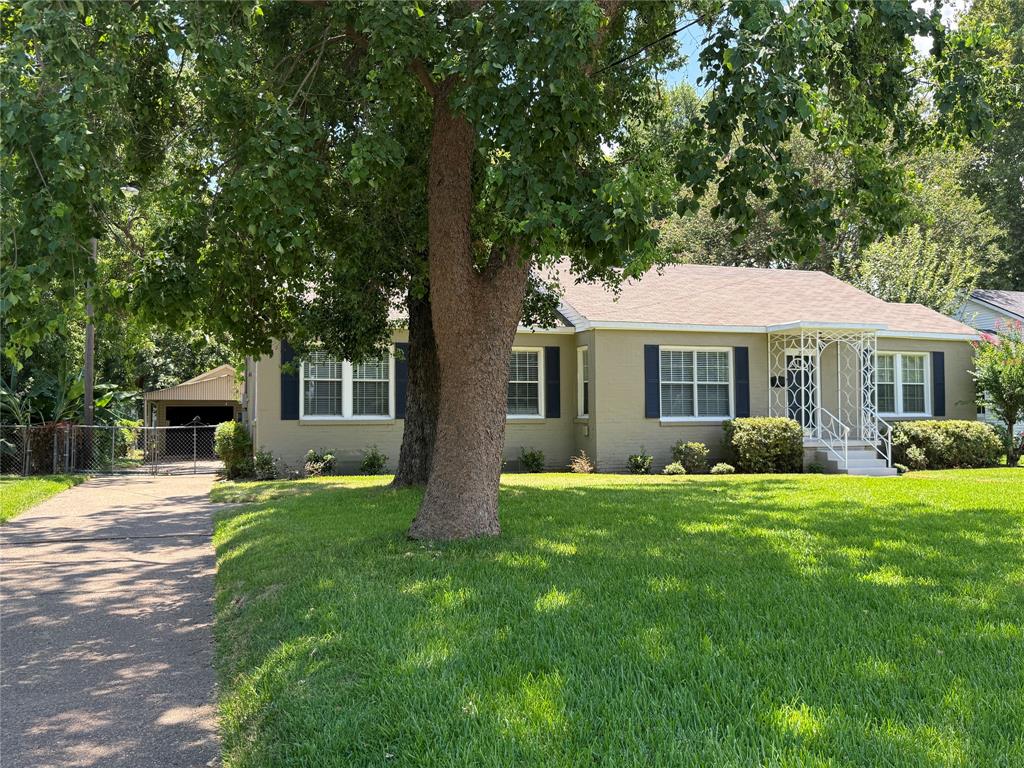 255 Preston Avenue Property Photo 4