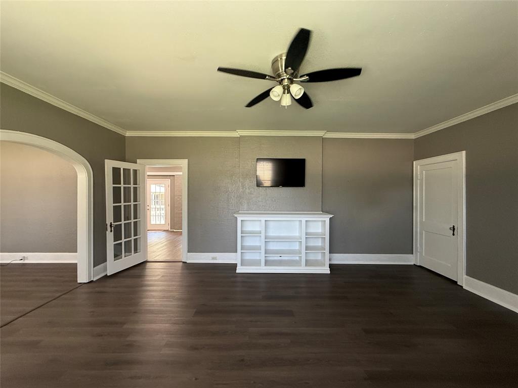 255 Preston Avenue Property Photo 10