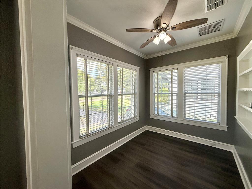 255 Preston Avenue Property Photo 12