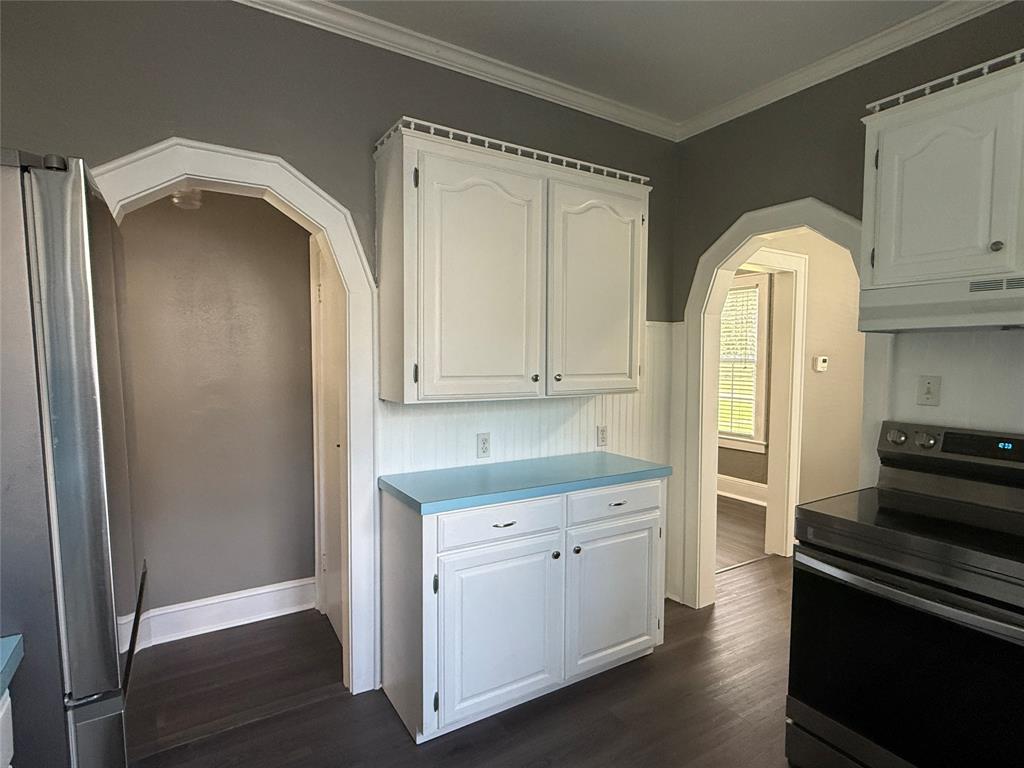255 Preston Avenue Property Photo 16