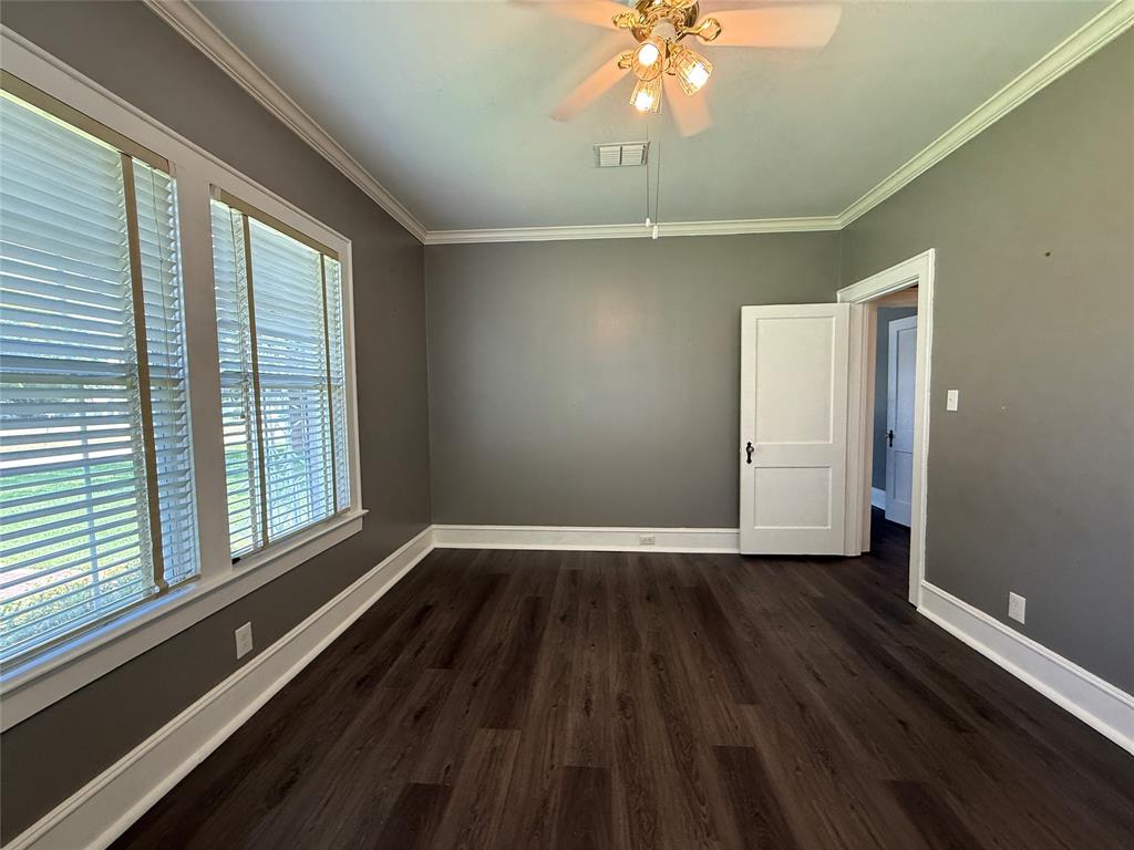 255 Preston Avenue Property Photo 26