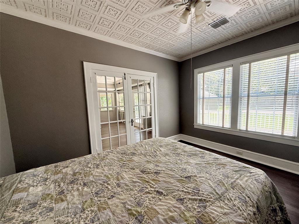 255 Preston Avenue Property Photo 33