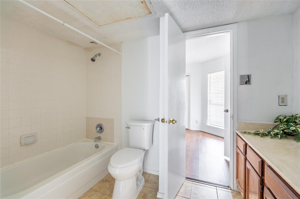 3101 Townbluff Drive 623 Property Photo 6