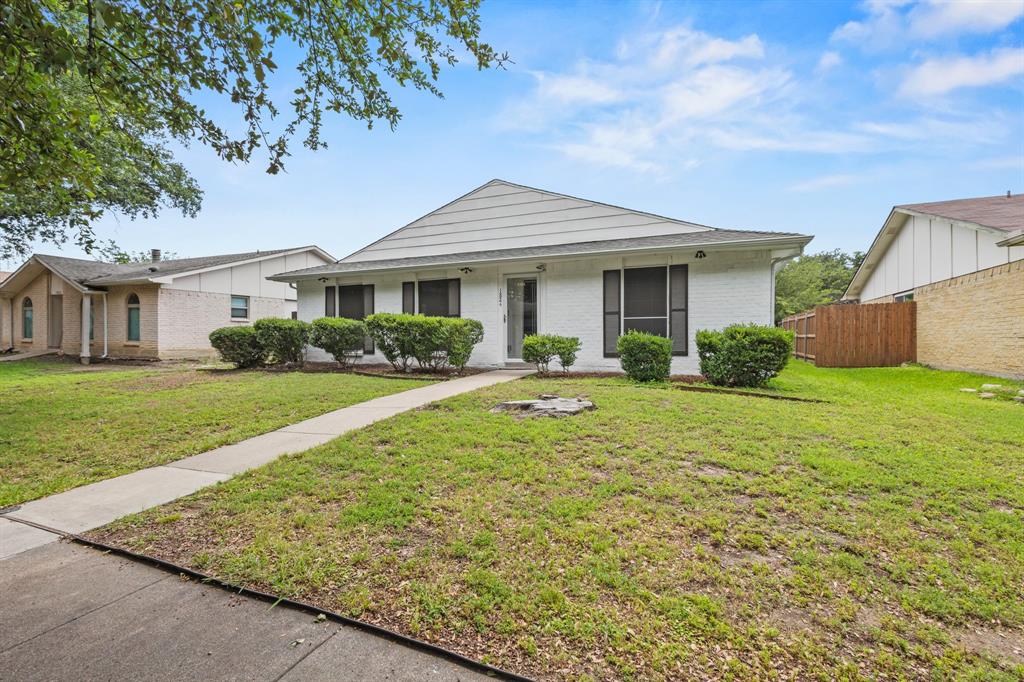 1824 Chamberlain Drive Property Photo 3