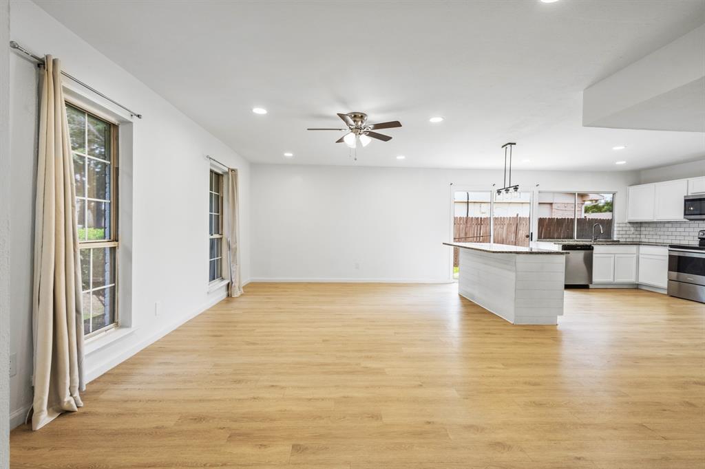 1824 Chamberlain Drive Property Photo 7