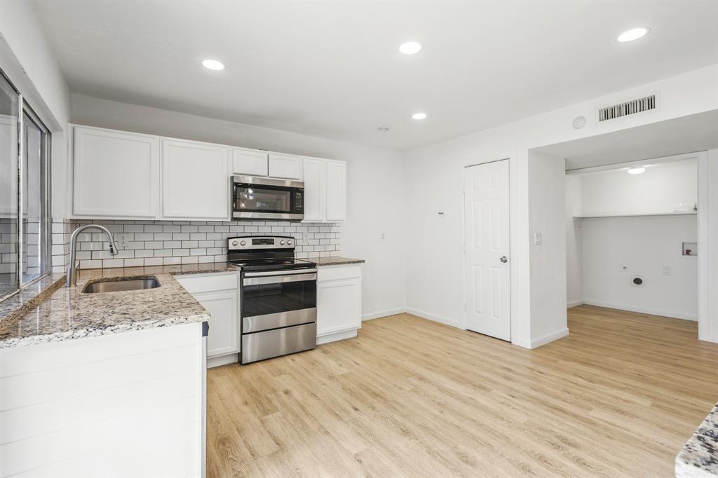 1824 Chamberlain Drive Property Photo 12