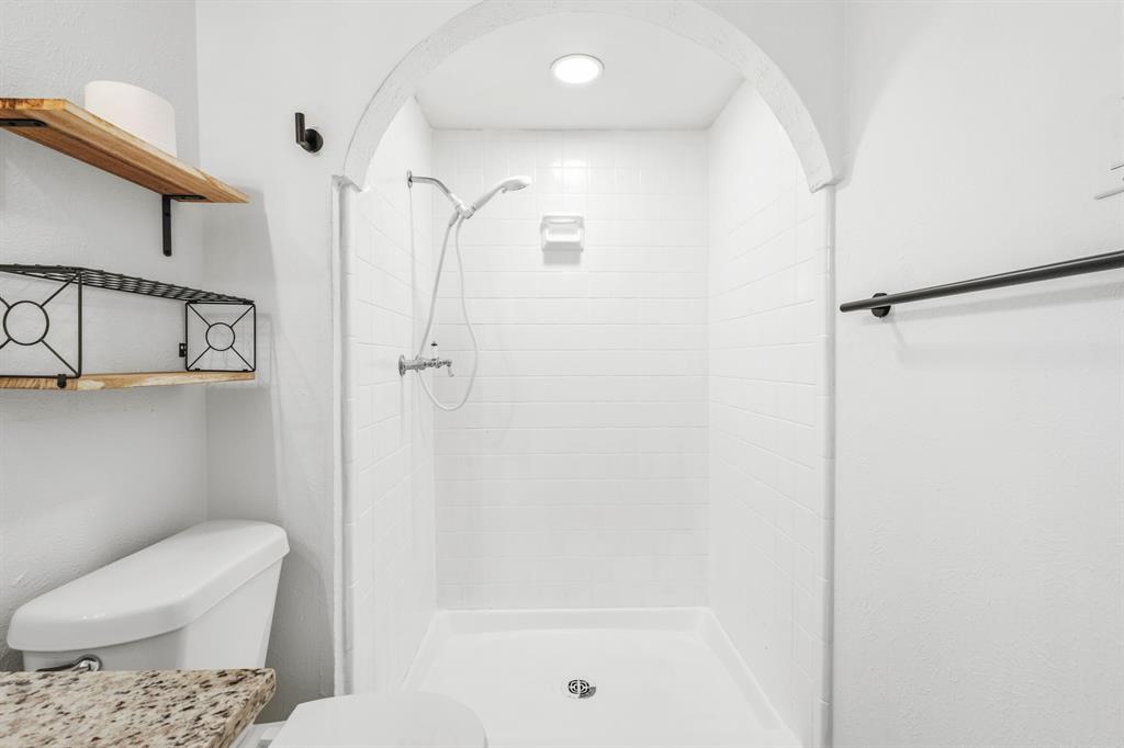 1824 Chamberlain Drive Property Photo 20