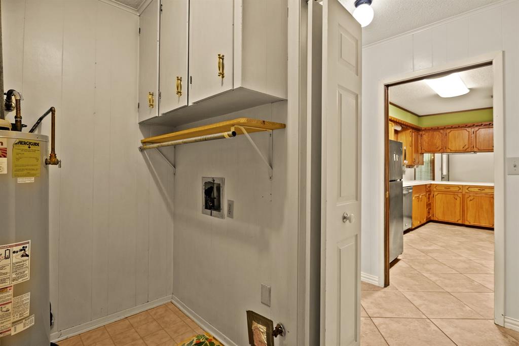 410 S Willis Street Property Photo 15
