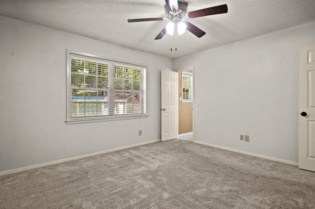 410 S Willis Street Property Photo 27