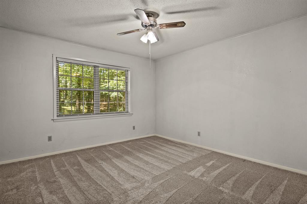 410 S Willis Street Property Photo 33