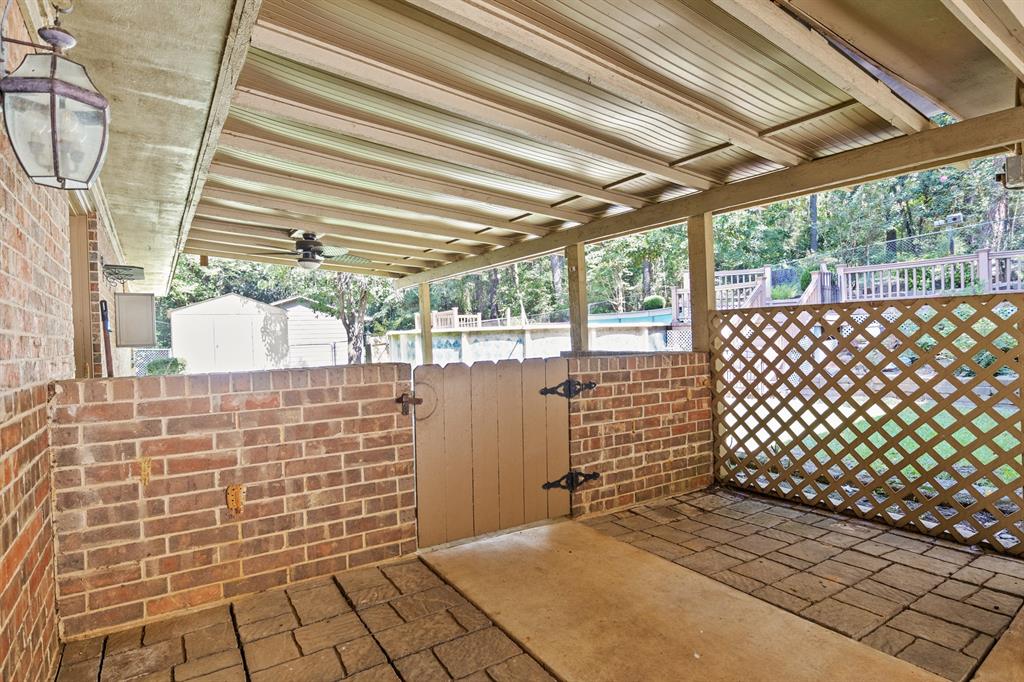 410 S Willis Street Property Photo 35
