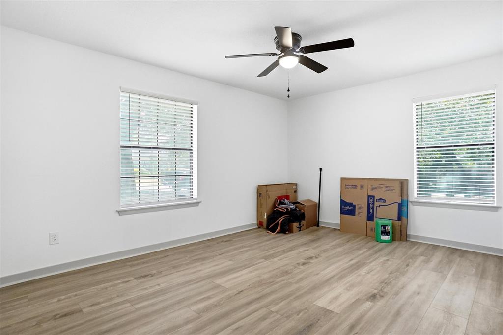 7800 Skylake Drive Property Photo 18