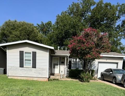1326 S Bowie Property Photo 1