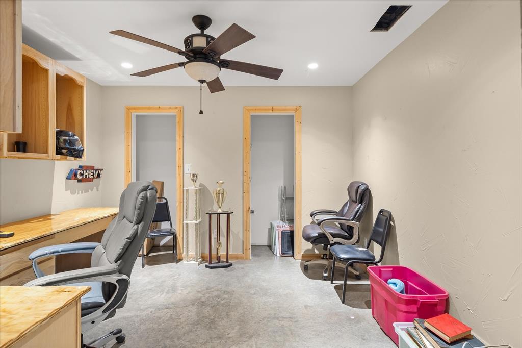 10015 Fm 751 Property Photo 11