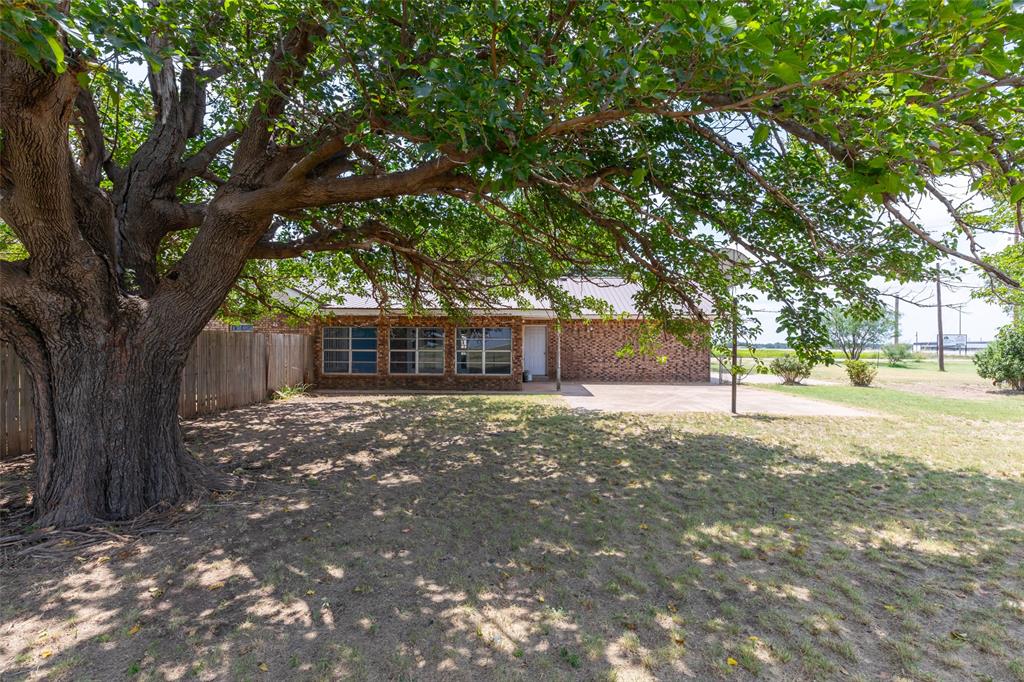 147 County Road 210 Property Photo 6