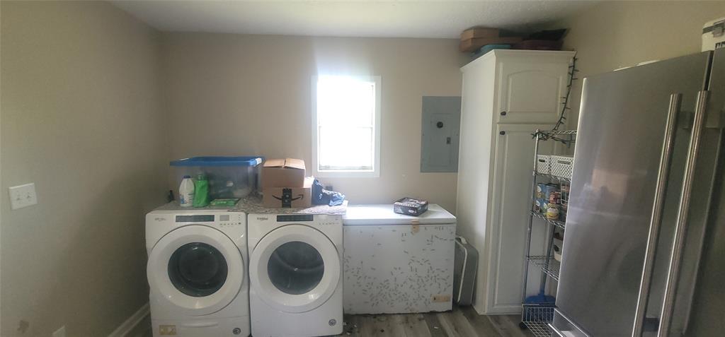 1358 Longacre Road Property Photo 11