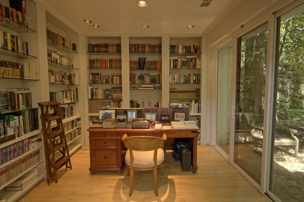 5108 Maple Springs Boulevard Property Photo 1