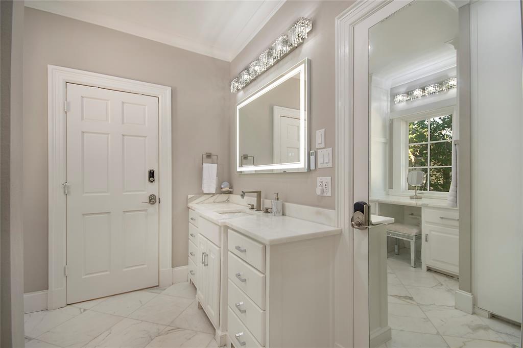 3210 Beverly Drive Property Photo 19