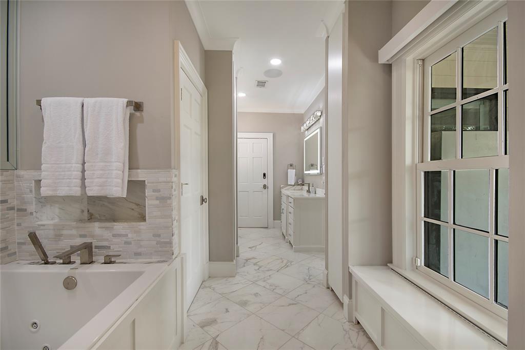 3210 Beverly Drive Property Photo 22