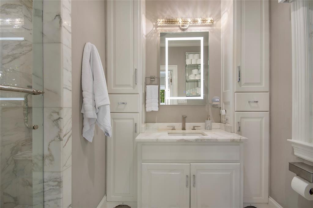 3210 Beverly Drive Property Photo 24