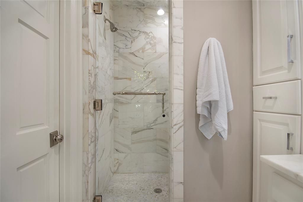 3210 Beverly Drive Property Photo 25