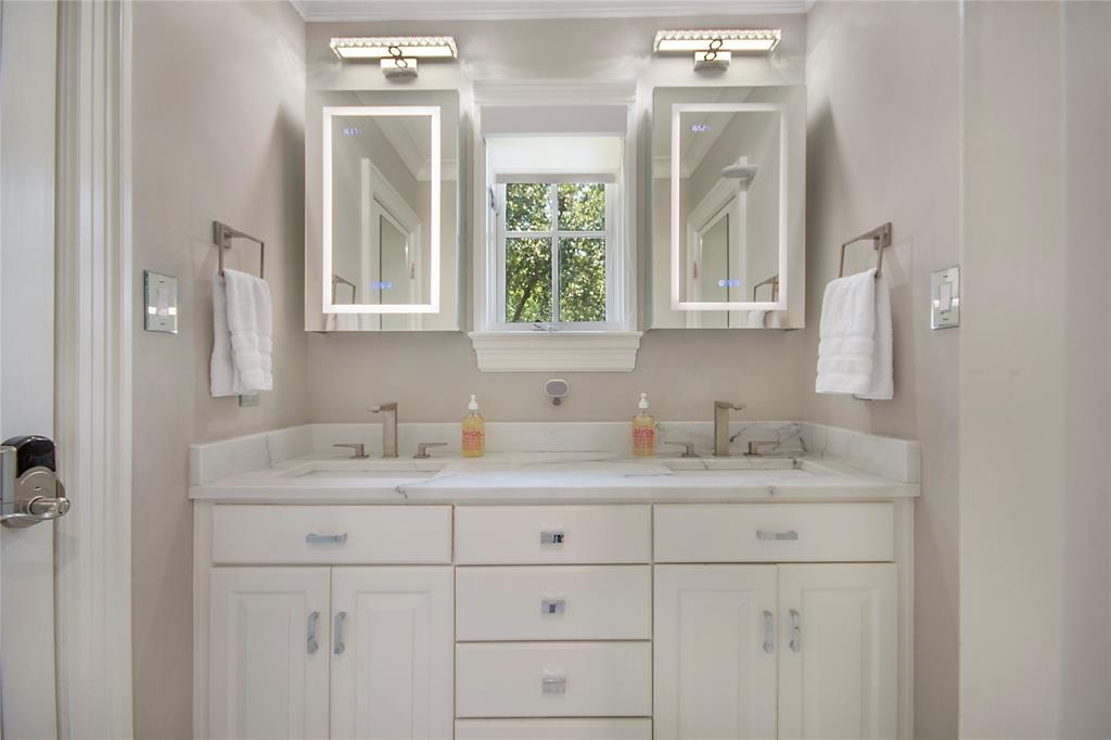 3210 Beverly Drive Property Photo 29