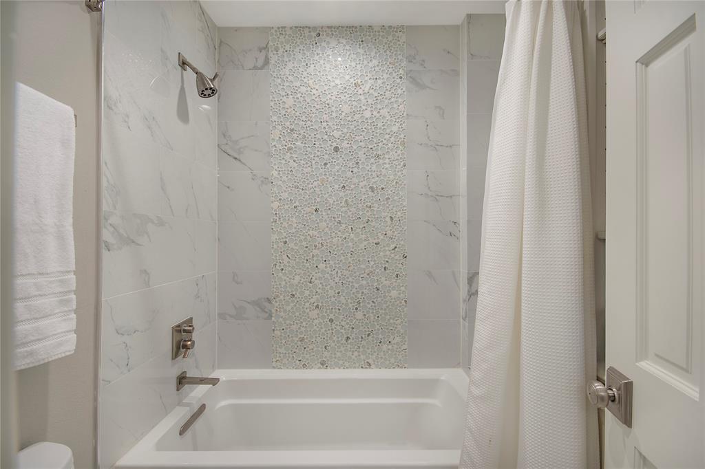 3210 Beverly Drive Property Photo 30