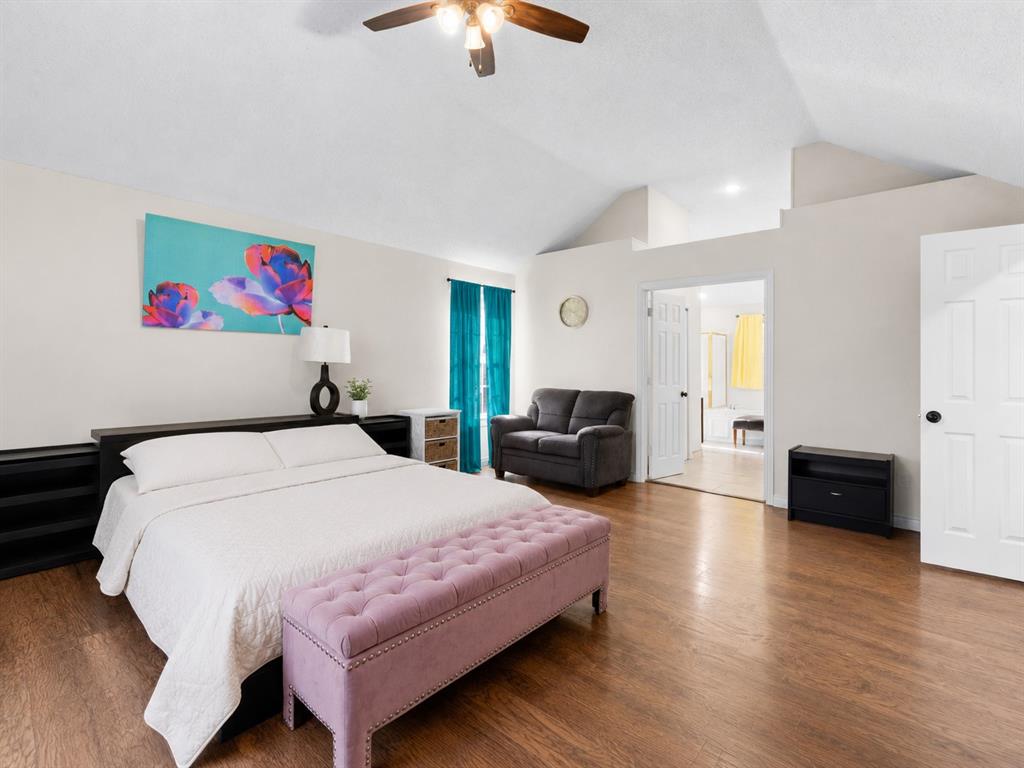 2504 Hackberry Place Property Photo 12
