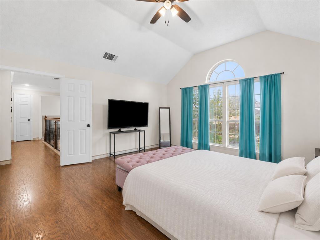 2504 Hackberry Place Property Photo 13