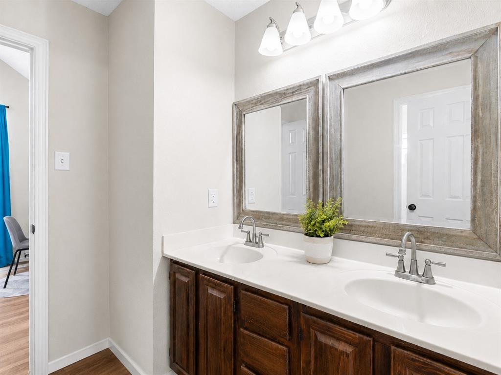 2504 Hackberry Place Property Photo 23
