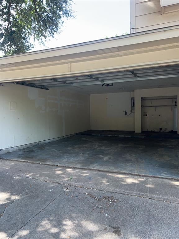 6513 Westridge Drive Property Photo 14