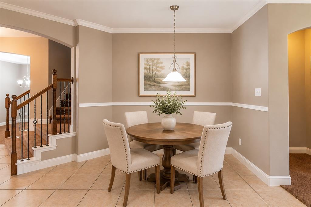 812 Goldenmist Drive Property Photo 18