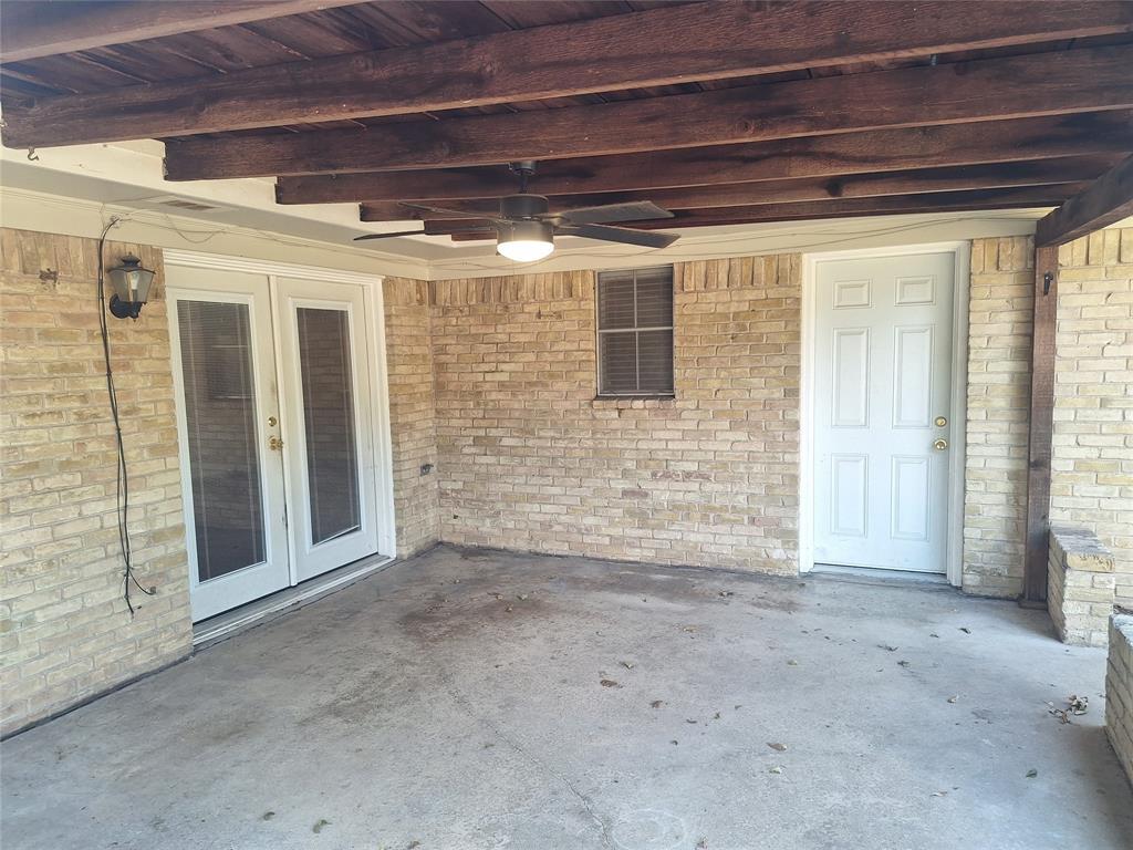 906 Sharpshire Street Property Photo 36