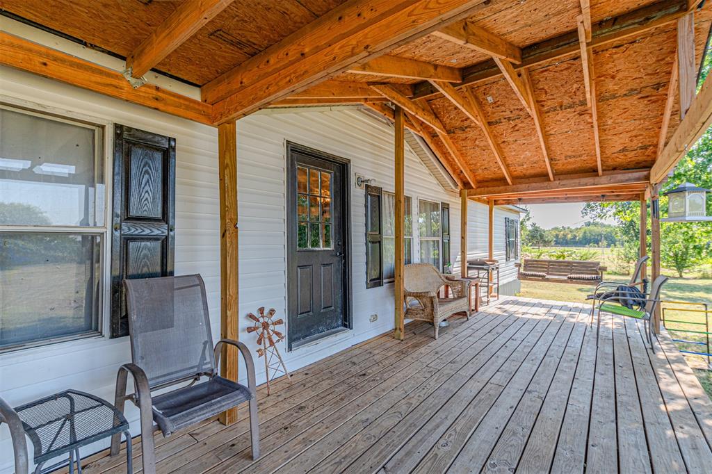 1214 County Road 4752 Property Photo 3