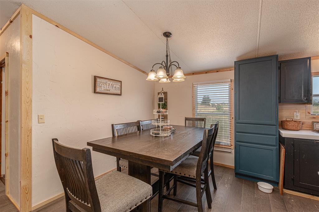 1214 County Road 4752 Property Photo 6