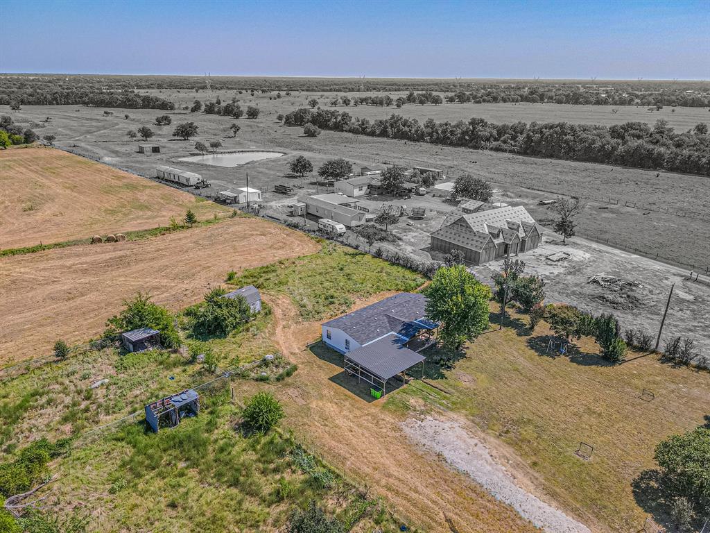 1214 County Road 4752 Property Photo 23