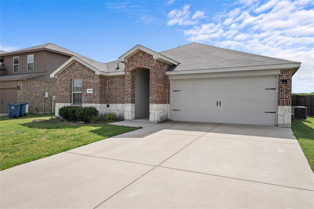 1322 Community Way Property Photo 2