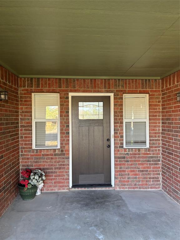 711 Baylor Boulevard Property Photo 2