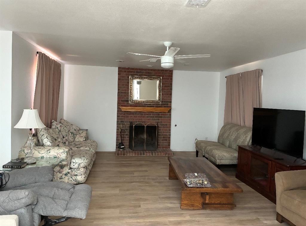 711 Baylor Boulevard Property Photo 5