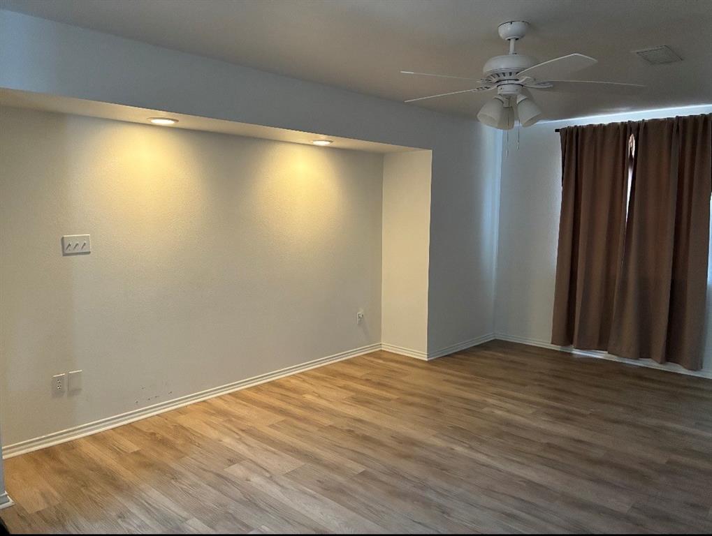 711 Baylor Boulevard Property Photo 10