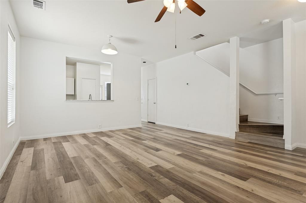 2609 Van Buren Drive Property Photo 6