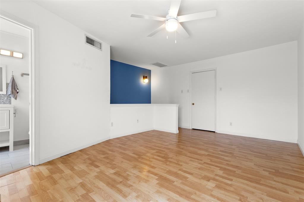 7801 Royal Lane Property Photo 14