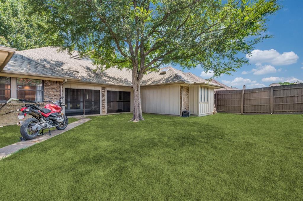4300 Driftwood Drive Property Photo 13